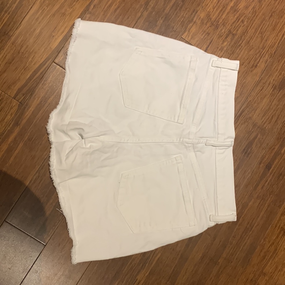 High Rise Jean shorts - Picture 2 of 3